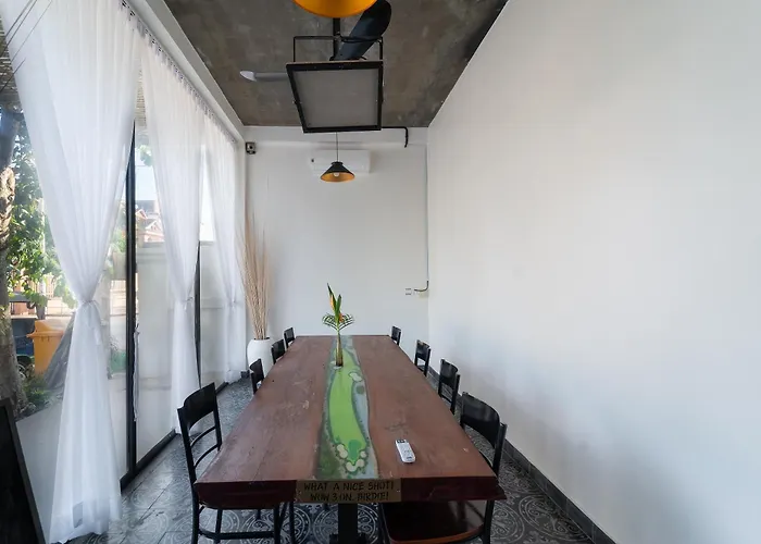 Hotel Tunnel Urban Retreat Siem Reap
