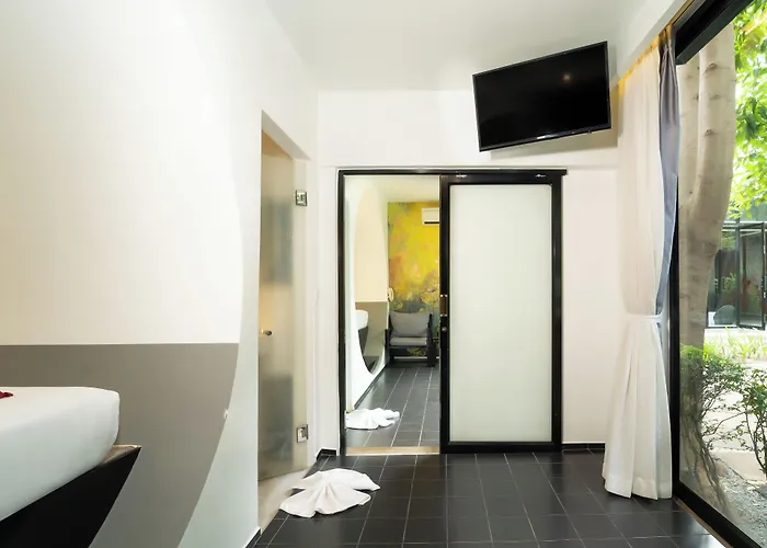Hotel Tunnel Urban Retreat 4*