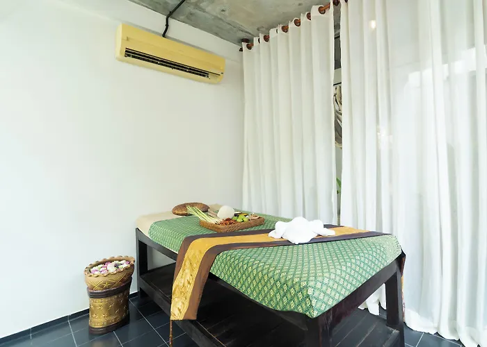 Tunnel Urban Retreat 4*