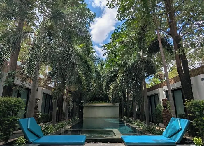 Tunnel Urban Retreat 4*